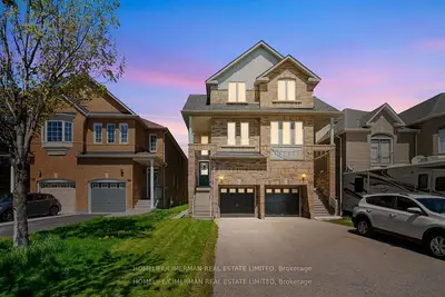 Semi-Detached in Vaughan