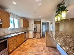 94 Kulpin Avenue, Bradford West Gwillimbury, ON L3Z 1T7