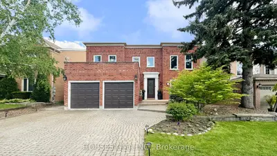Detached in Richmond Hill
