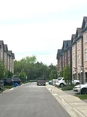 122 Gordon Circle, Newmarket, ON L3Y 0C9