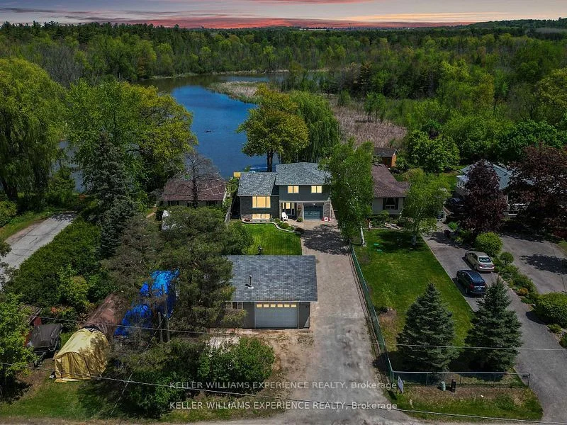 27 Willow Street, East Gwillimbury, ON L9N 1J4