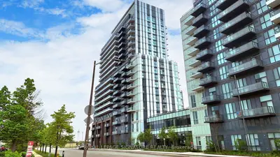 Condo Apartment in Vaughan