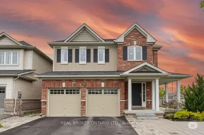 Detached in New Tecumseth