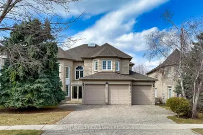 Detached in Richmond Hill