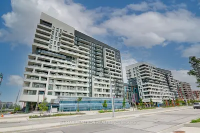 Condo Apartment in Markham