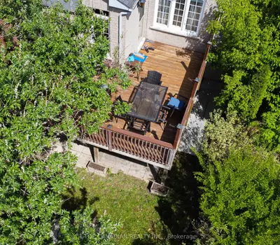 Detached in Aurora
