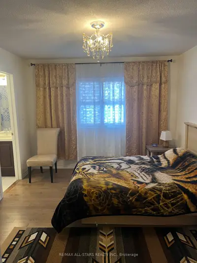 Detached in Georgina