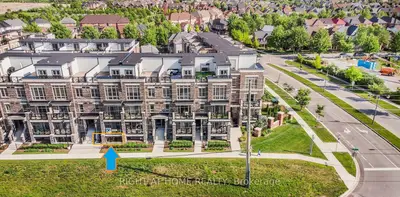 Condo Townhouse in Markham