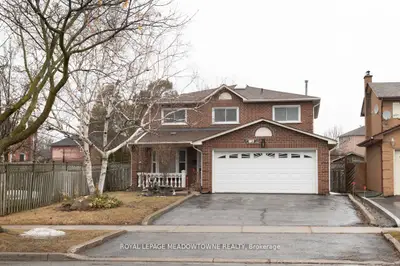 Detached in Markham