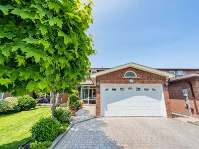 Detached in Vaughan