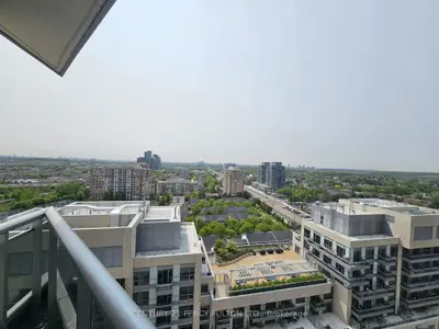 Condo Apartment in Richmond Hill