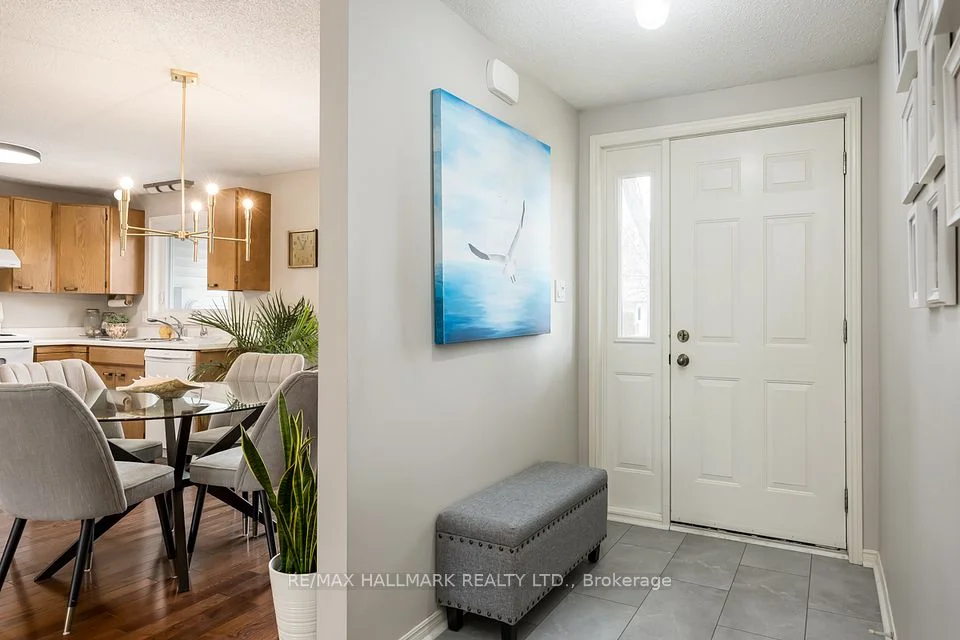 81 Tecumseth Pines Drive, New Tecumseth, ON L0G 1W0
