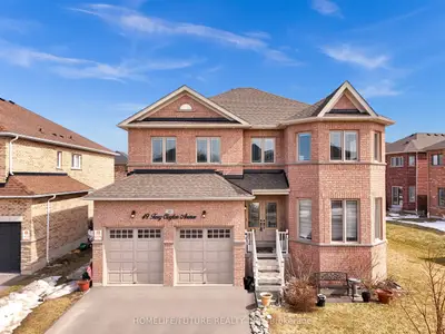 Detached in Brock