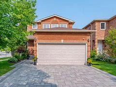 150 Oldhill Street, Richmond Hill, ON L4C 9Z7