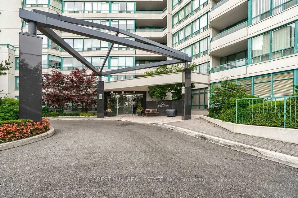7250 Yonge Street Ph109, Vaughan, On L4j 7x1