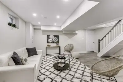 Detached in Richmond Hill
