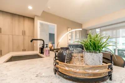 Condo Apartment in Innisfil