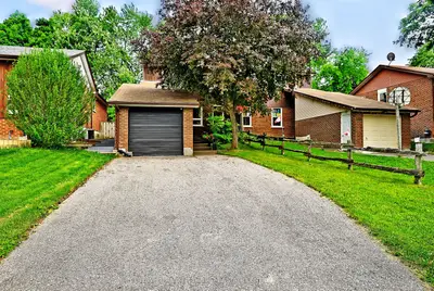 Semi-Detached in Bradford West Gwillimbury