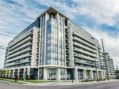 Condo Apartment in Richmond Hill