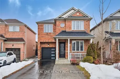 Detached in Vaughan