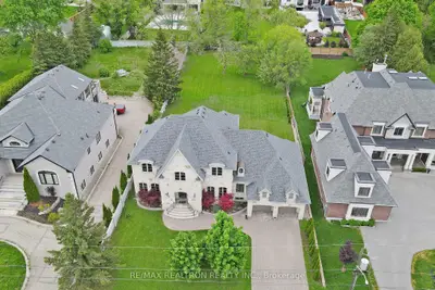 Detached in Richmond Hill
