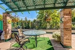 121 Woodbridge Avenue 122, Vaughan, ON L4L 9E3