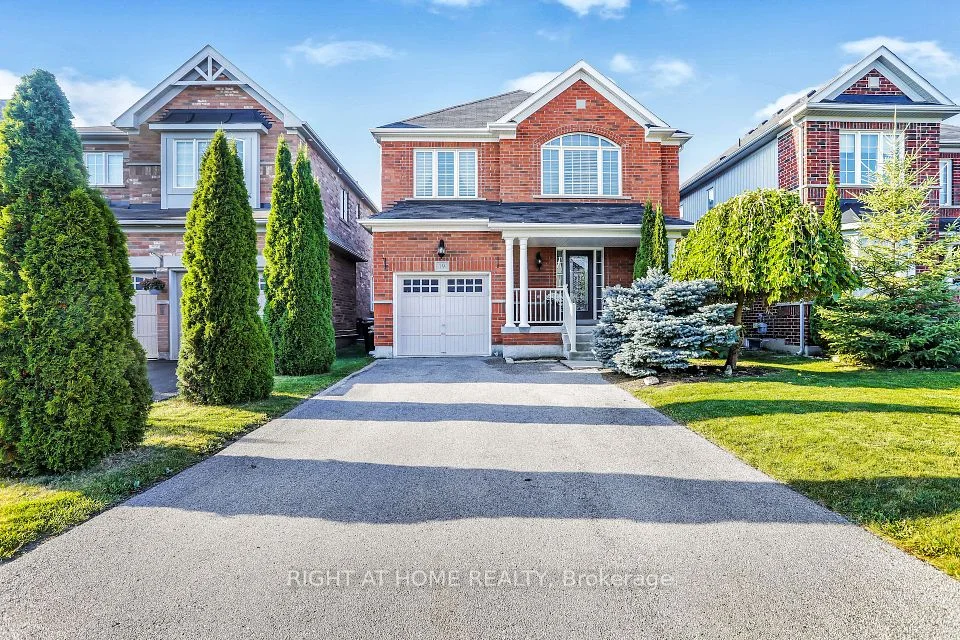 19 Amberwing Landing, Bradford West Gwillimbury, On L3z 0h9