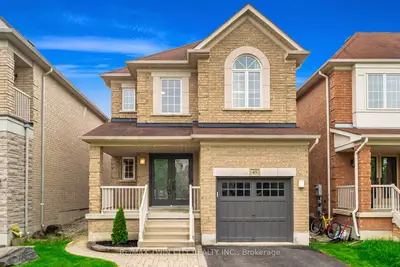 Detached in Vaughan
