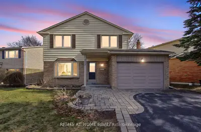 Detached in Newmarket