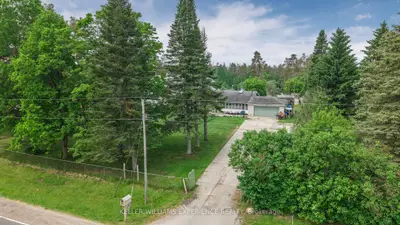 Detached in Essa