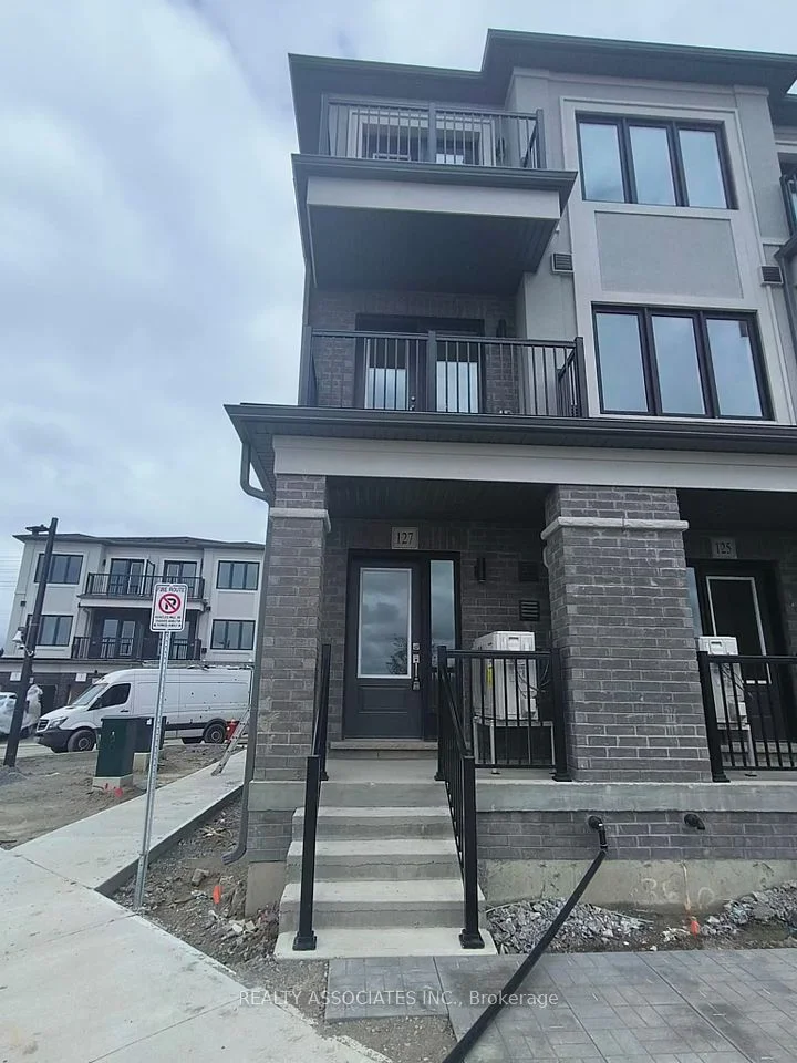 127 Matawin Lane, Richmond Hill, ON L4B 0H7