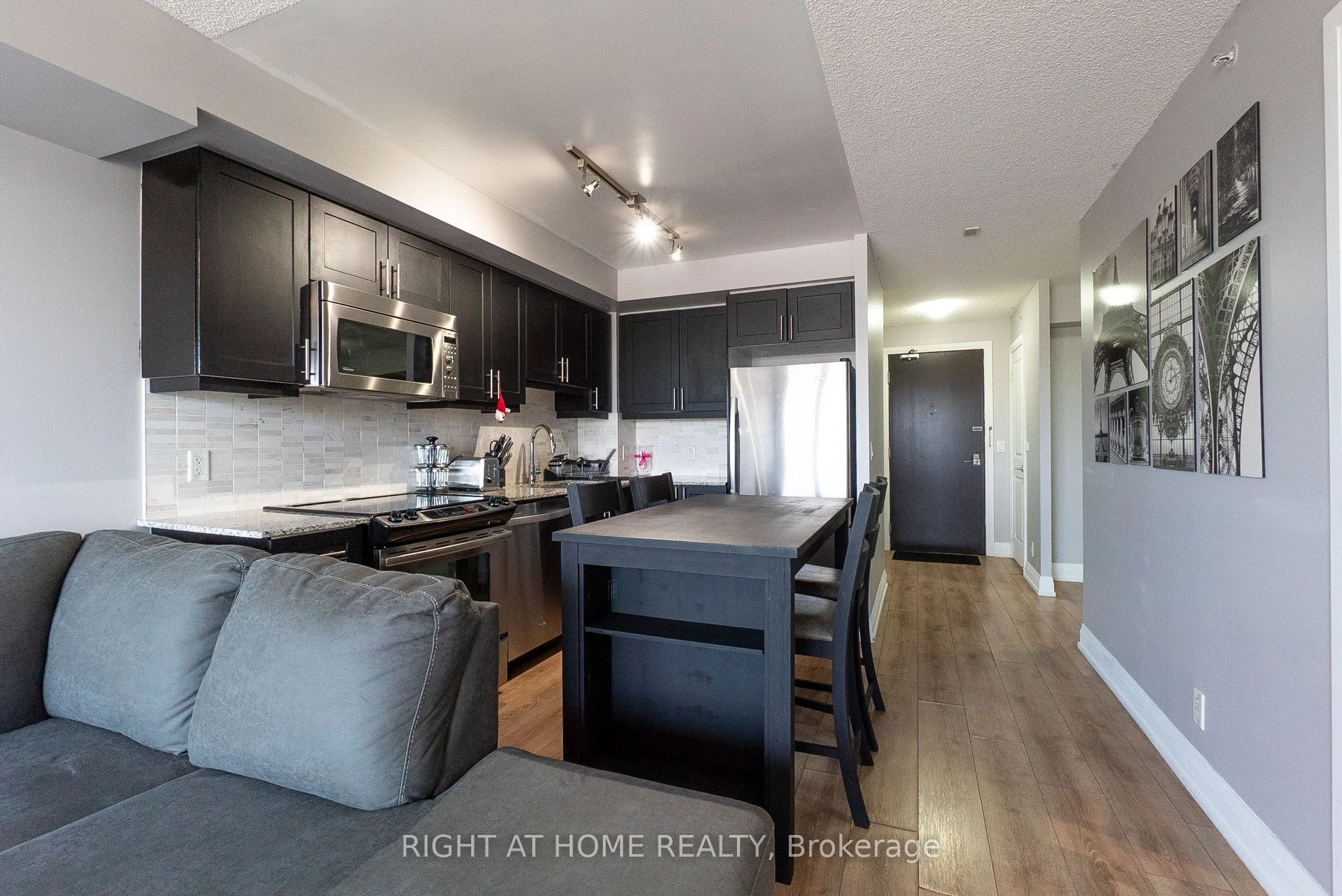 376 Highway 7 E 525, Richmond Hill, ON L4B 0C7