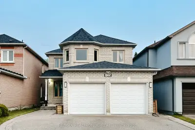 Detached in Vaughan