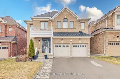 Detached in New Tecumseth