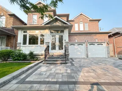 Detached in Vaughan