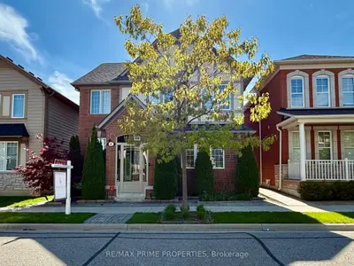 Detached in Markham