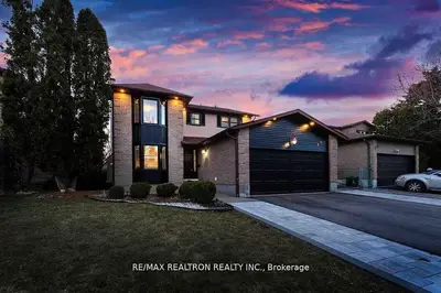 Detached in Aurora