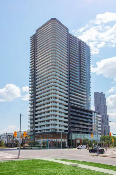 Condo Apartment in Vaughan