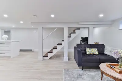 Fourplex in Newmarket