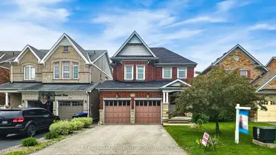 Detached in Bradford West Gwillimbury