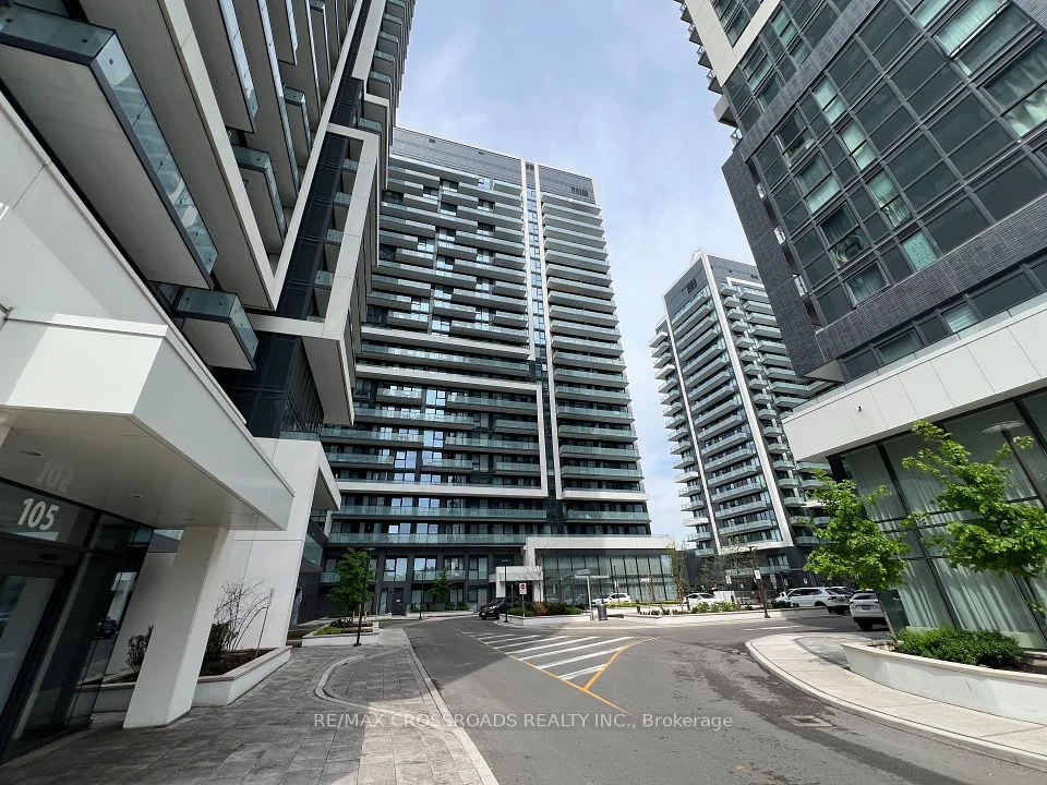 95 Oneida Crescent 1102, Richmond Hill, On L4b 0h5