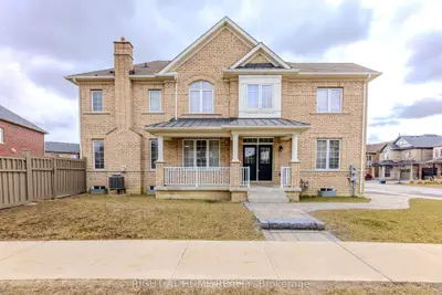 Detached in Vaughan
