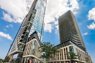 Condo Apartment in Vaughan