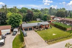 8 Park Road, Bradford West Gwillimbury, ON L0G 1B0