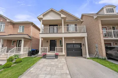 Detached in Bradford West Gwillimbury