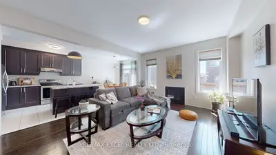 Detached in Aurora