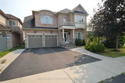 Detached in Vaughan