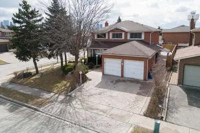 Detached in Vaughan