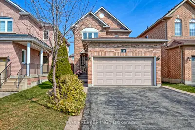 Detached in Vaughan