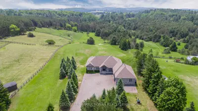 Detached in New Tecumseth